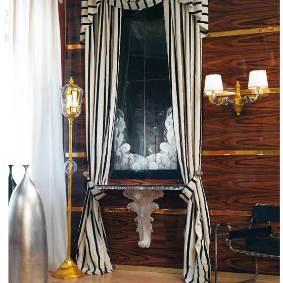 CONSOLE DE LUXE 
