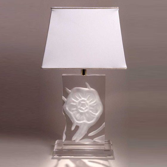LAMPE DE TABLE 