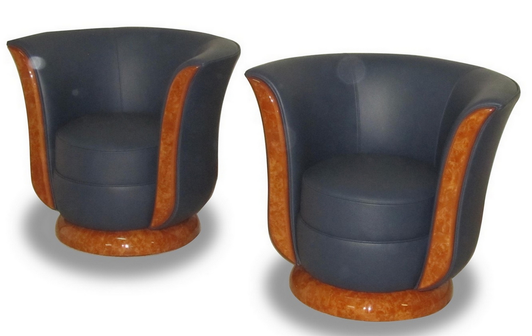 Ref Swevelling artdeco armchair