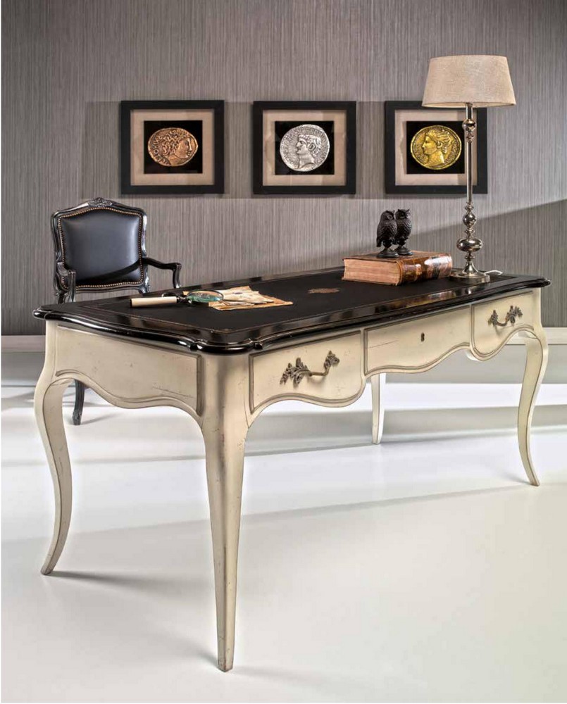 Bureau de luxe baroque Paris