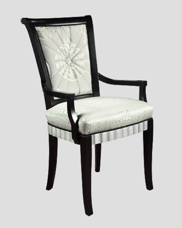 Fauteuil de table baroque