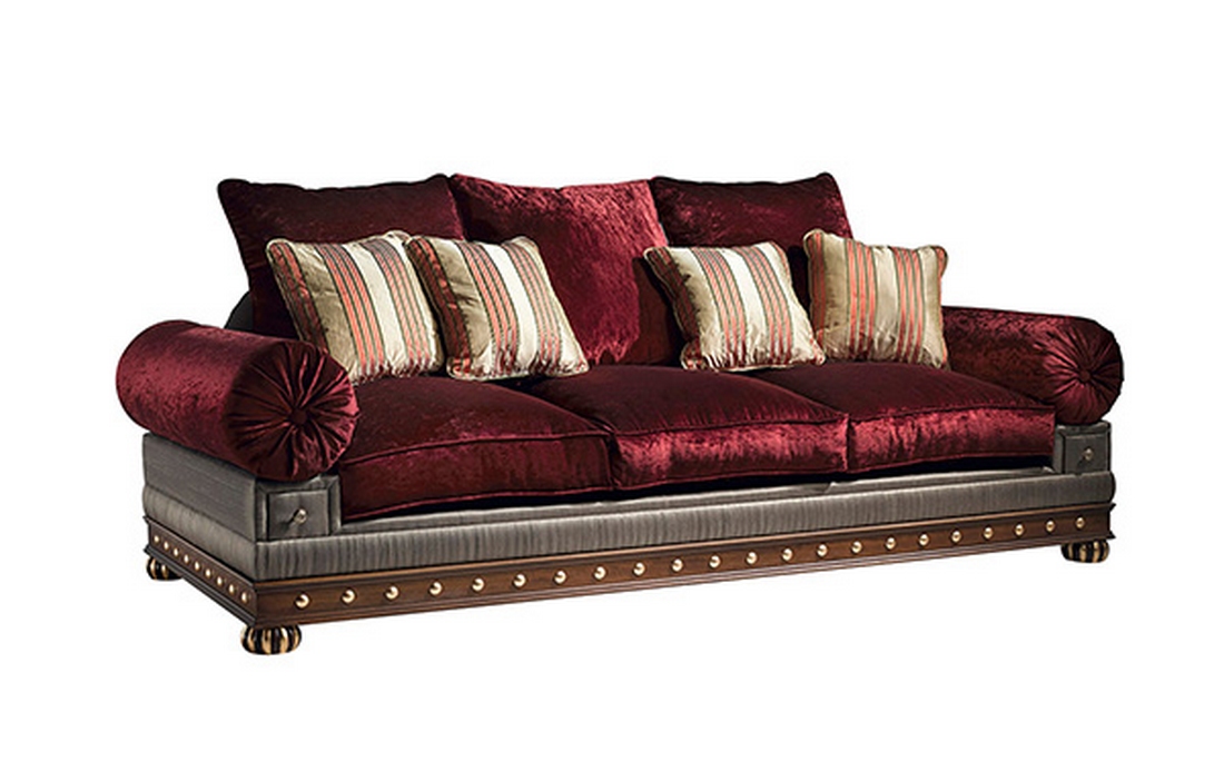 Luxury baroque sofa 