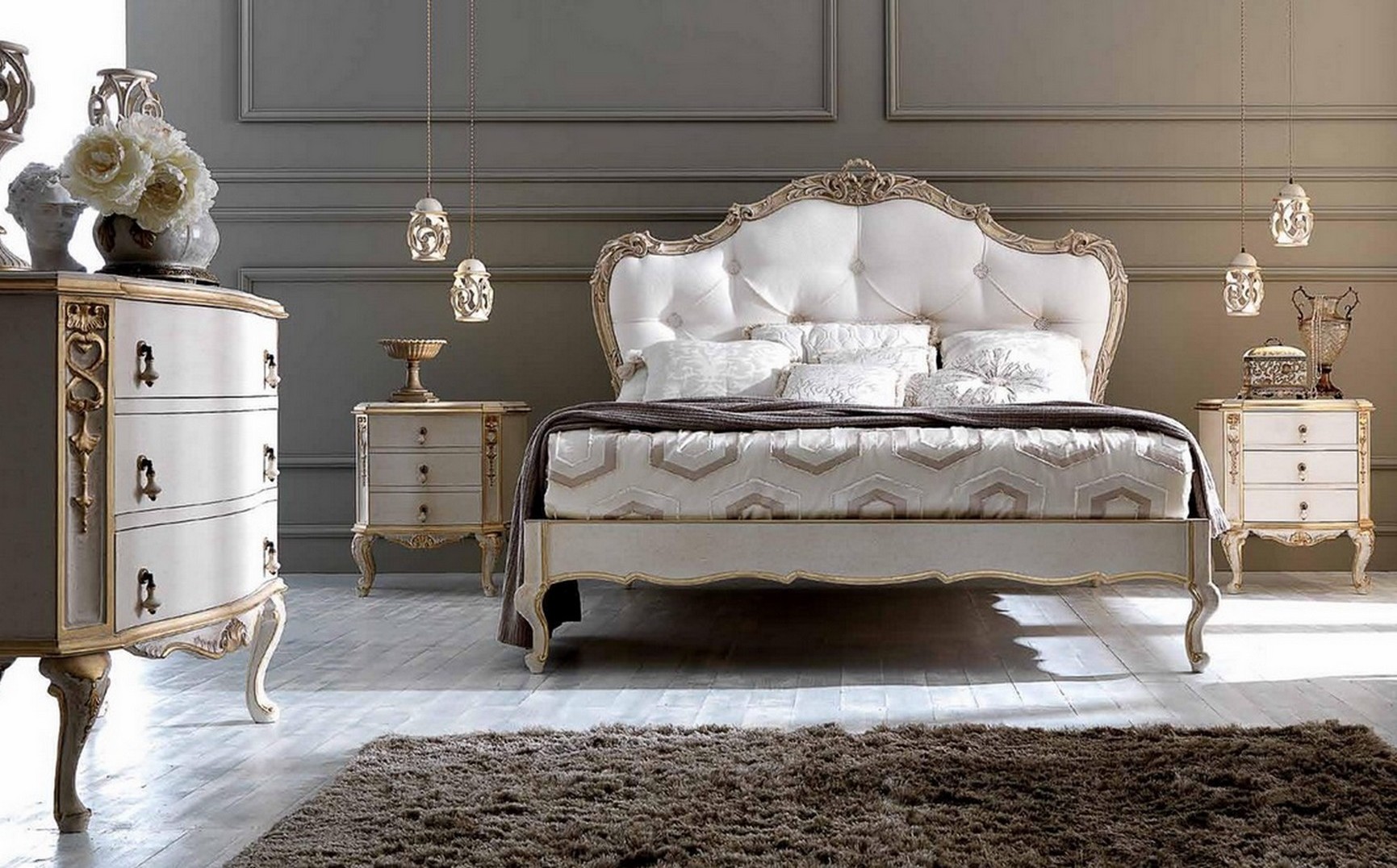 Baroque luxury bedroom