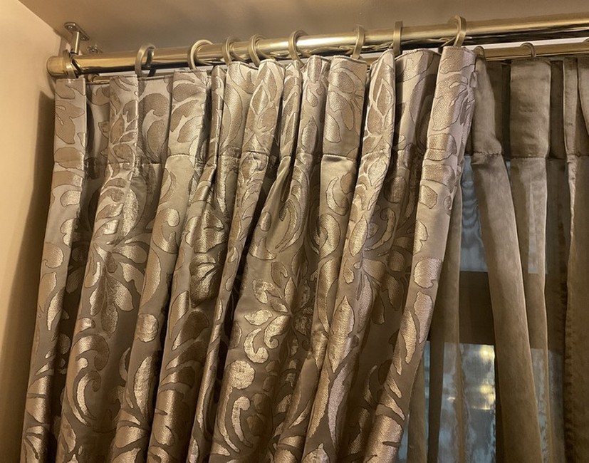 Product Luxury baroque double-curtains