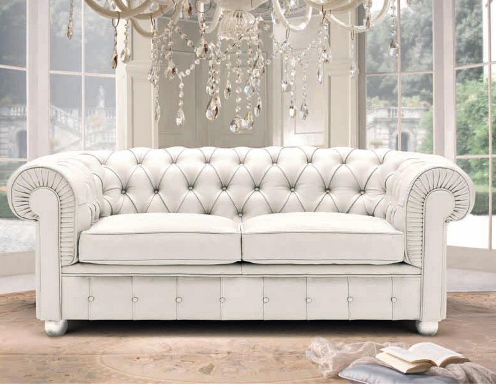 Chesterfiel sofa white leather