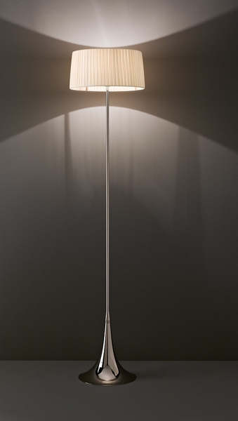 Lampadaire classique Paris 