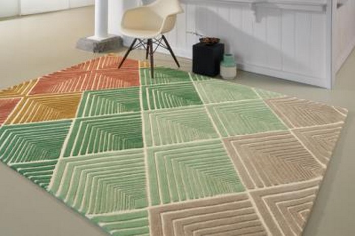 Hand-tufted rug