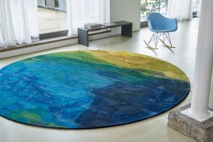 French round modern rug