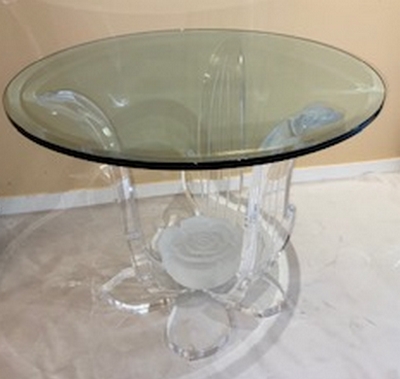 Ref Transparent pedestal table