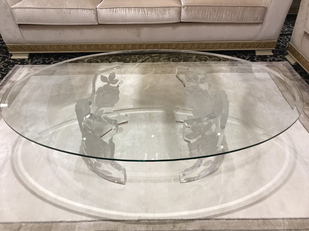 Modèle Transparent coffee table